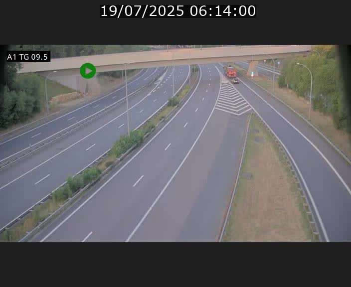 Traffic live webcam Luxembourg Jonction Grünewald - A1 direction Luxembourg-ville - BK 9.5