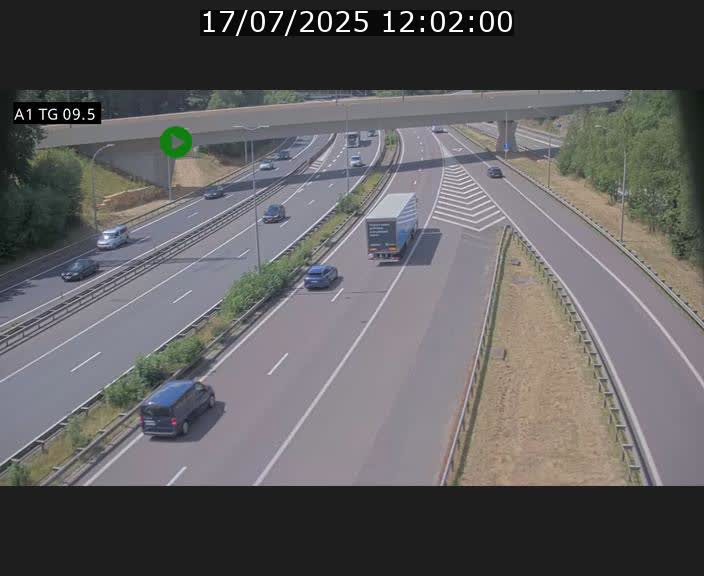 Traffic live webcam Luxembourg Jonction Grünewald - A1 direction Luxembourg-ville - BK 9.5