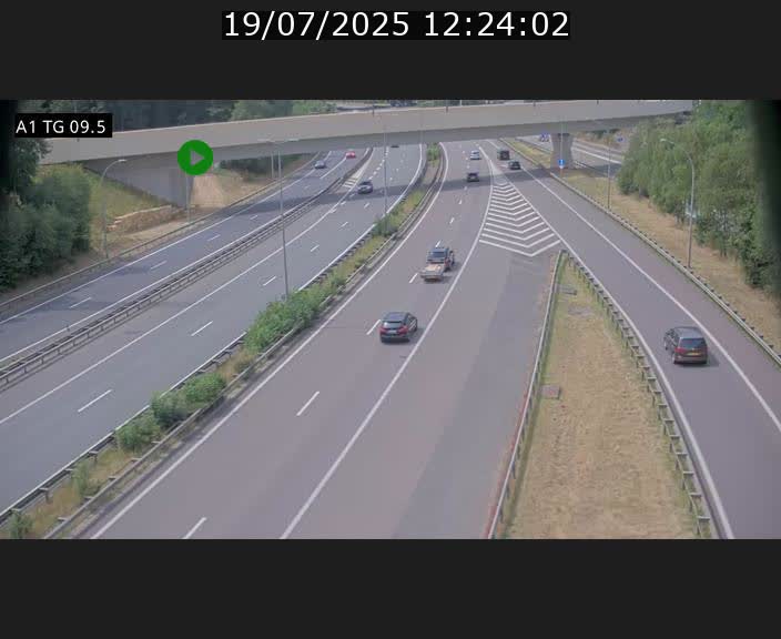 Traffic live webcam Luxembourg Jonction Grünewald - A1 direction Luxembourg-ville - BK 9.5