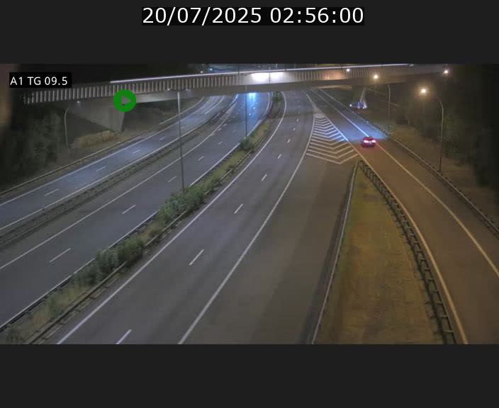 Traffic live webcam Luxembourg Jonction Grünewald - A1 direction Luxembourg-ville - BK 9.5