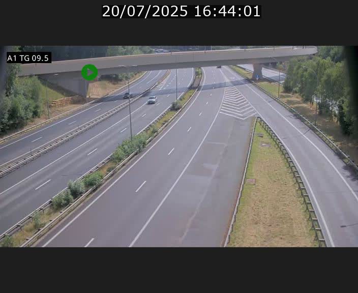 Traffic live webcam Luxembourg Jonction Grünewald - A1 direction Luxembourg-ville - BK 9.5