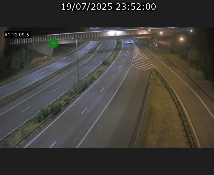 Traffic live webcam Luxembourg Jonction Grünewald - A1 direction Luxembourg-ville - BK 9.5