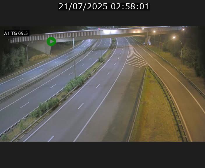 Traffic live webcam Luxembourg Jonction Grünewald - A1 direction Luxembourg-ville - BK 9.5