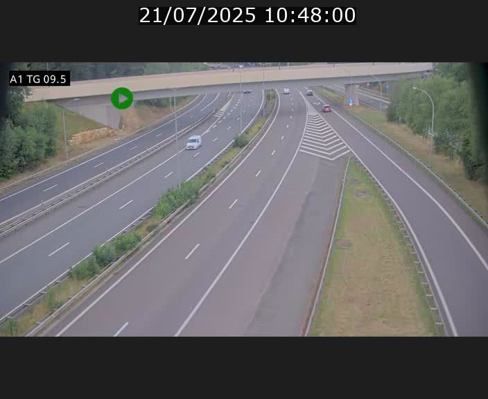 Traffic live webcam Luxembourg Jonction Grünewald - A1 direction Luxembourg-ville - BK 9.5