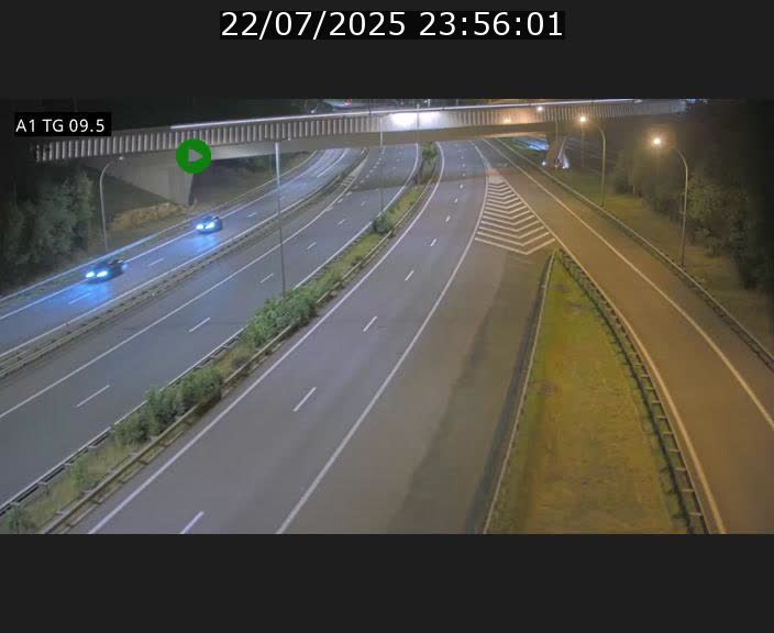 Traffic live webcam Luxembourg Jonction Grünewald - A1 direction Luxembourg-ville - BK 9.5