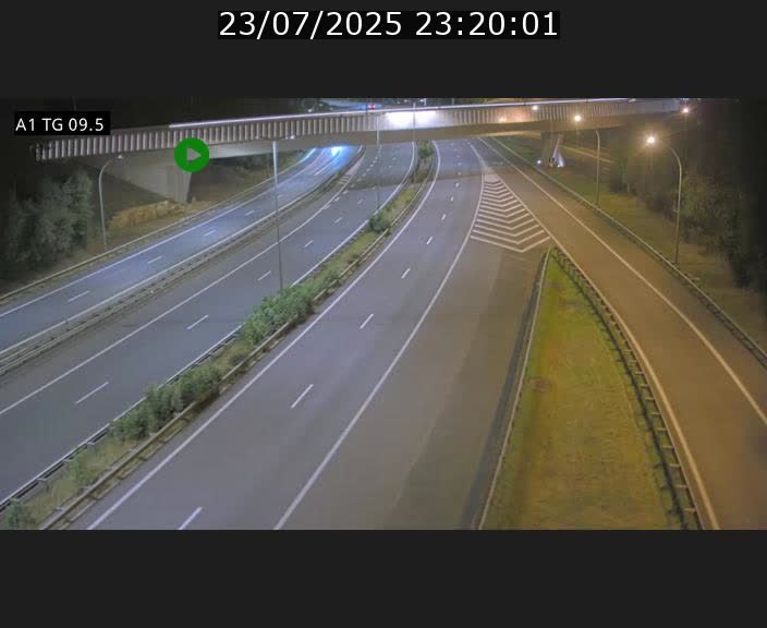 Traffic live webcam Luxembourg Jonction Grünewald - A1 direction Luxembourg-ville - BK 9.5