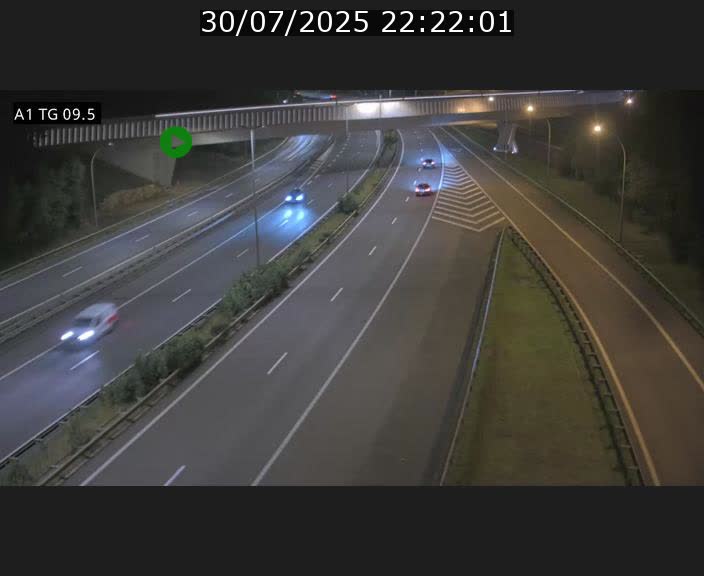 Traffic live webcam Luxembourg Jonction Grünewald - A1 direction Luxembourg-ville - BK 9.5