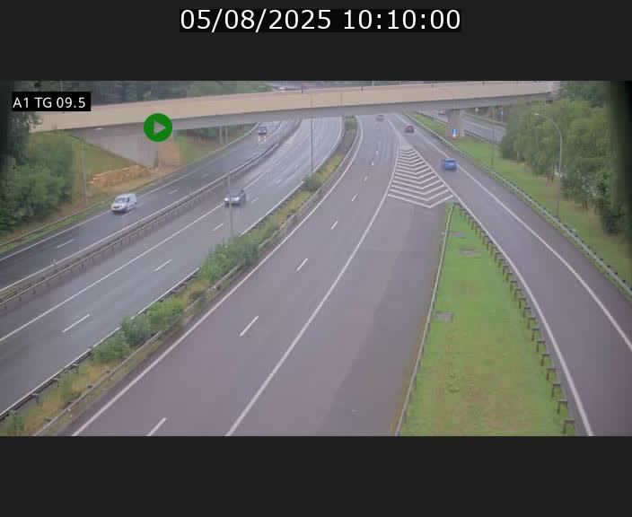 Traffic live webcam Luxembourg Jonction Grünewald - A1 direction Luxembourg-ville - BK 9.5