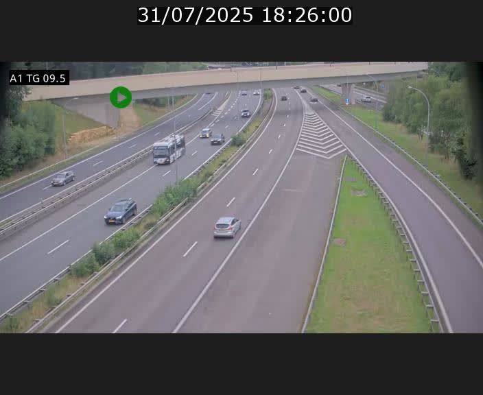 Traffic live webcam Luxembourg Jonction Grünewald - A1 direction Luxembourg-ville - BK 9.5