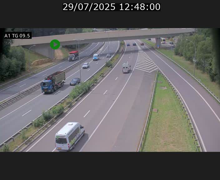 Traffic live webcam Luxembourg Jonction Grünewald - A1 direction Luxembourg-ville - BK 9.5