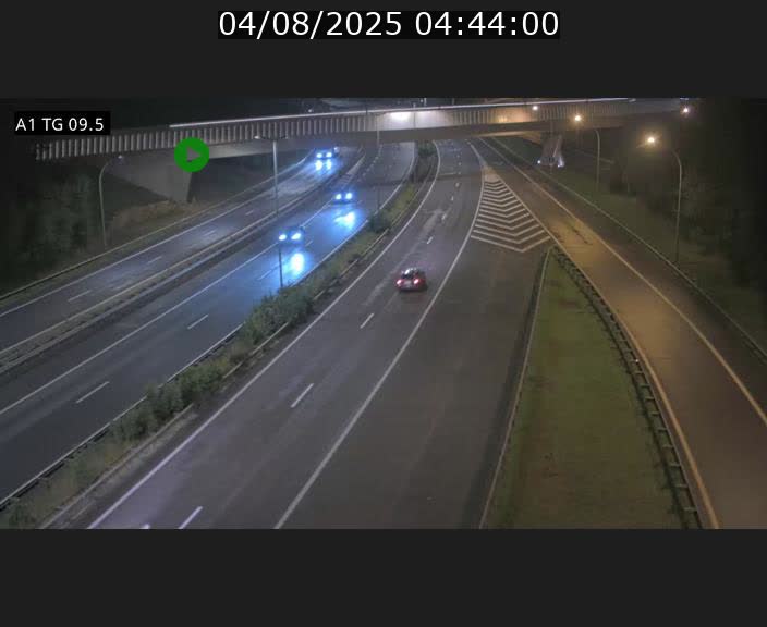 Traffic live webcam Luxembourg Jonction Grünewald - A1 direction Luxembourg-ville - BK 9.5