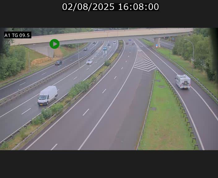 Traffic live webcam Luxembourg Jonction Grünewald - A1 direction Luxembourg-ville - BK 9.5