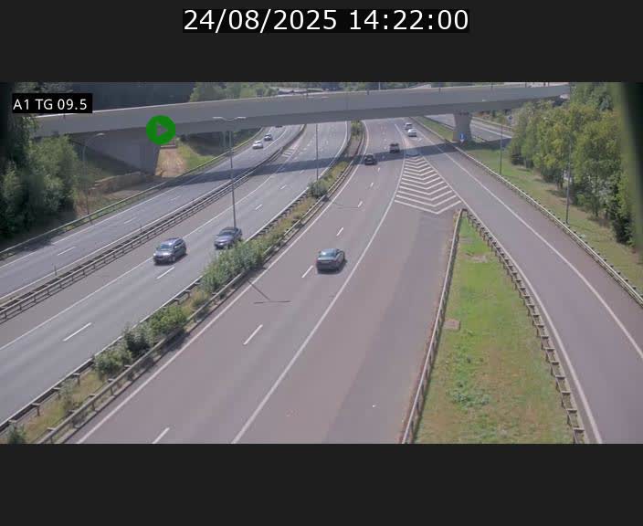 <h2>Traffic live webcam Luxembourg Jonction Grünewald - A1 direction Luxembourg-ville - BK 9.5</h2>