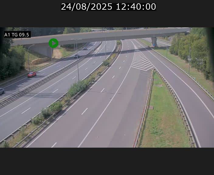 <h2>Traffic live webcam Luxembourg Jonction Grünewald - A1 direction Luxembourg-ville - BK 9.5</h2>