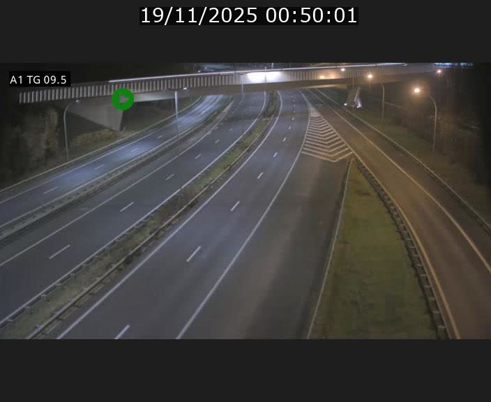Traffic live webcam Luxembourg Jonction Grünewald - A1 direction Luxembourg-ville - BK 9.5