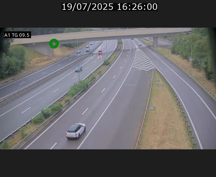 <h2>Traffic live webcam Luxembourg Jonction Grünewald - A1 direction Luxembourg-ville - BK 9.5</h2>