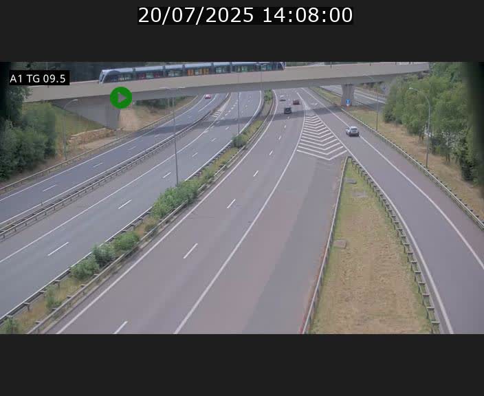 <h2>Traffic live webcam Luxembourg Jonction Grünewald - A1 direction Luxembourg-ville - BK 9.5</h2>