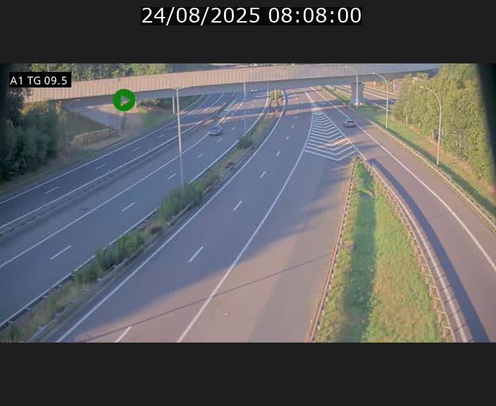 <h2>Traffic live webcam Luxembourg Jonction Grünewald - A1 direction Luxembourg-ville - BK 9.5</h2>