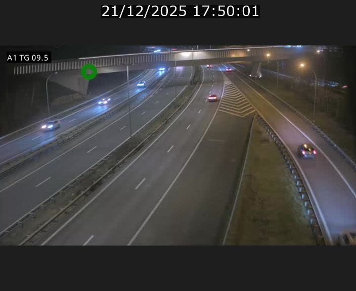 Traffic live webcam Luxembourg Jonction Grünewald - A1 direction Luxembourg-ville - BK 9.5