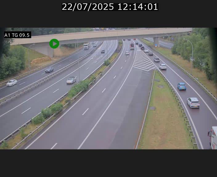 <h2>Traffic live webcam Luxembourg Jonction Grünewald - A1 direction Luxembourg-ville - BK 9.5</h2>