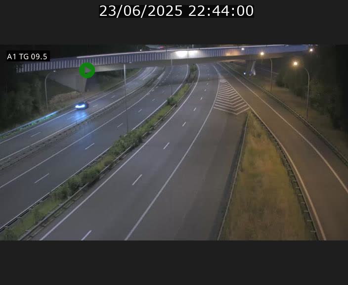 <h2>Traffic live webcam Luxembourg Jonction Grünewald - A1 direction Luxembourg-ville - BK 9.5</h2>