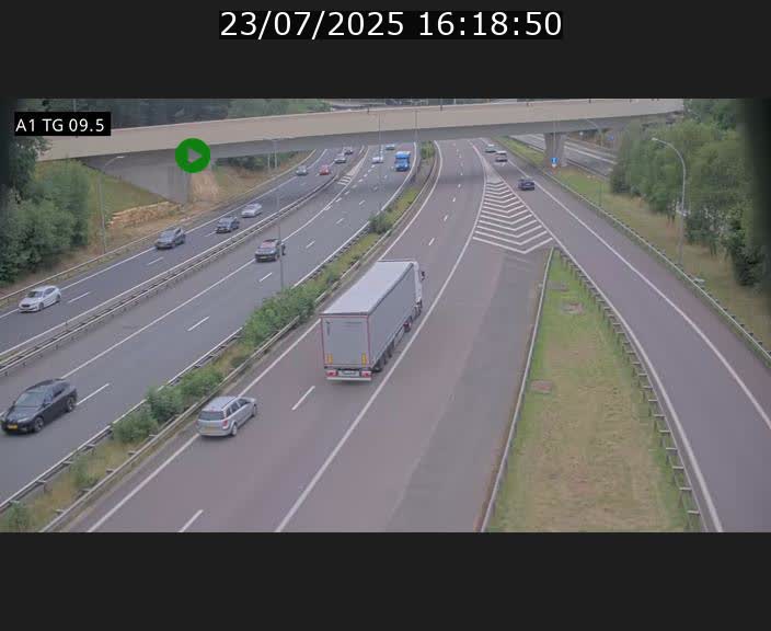 <h2>Traffic live webcam Luxembourg Jonction Grünewald - A1 direction Luxembourg-ville - BK 9.5</h2>