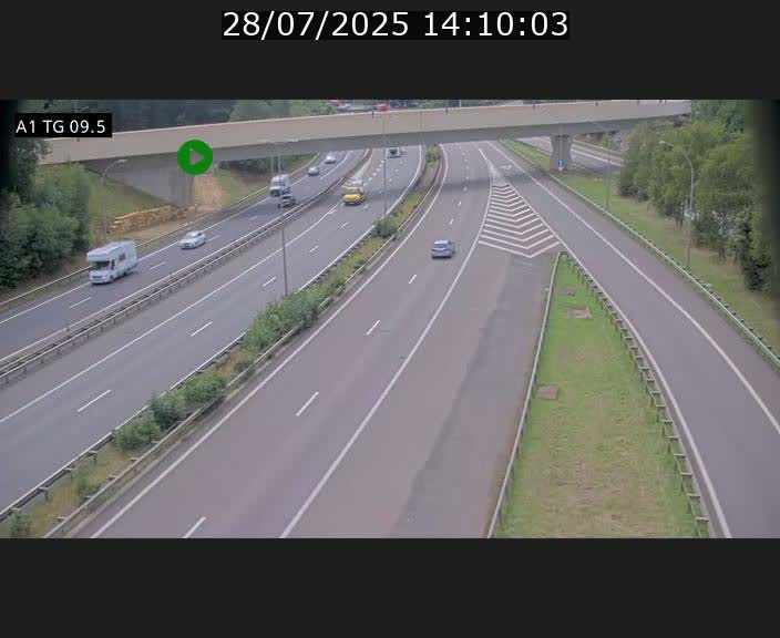 <h2>Traffic live webcam Luxembourg Jonction Grünewald - A1 direction Luxembourg-ville - BK 9.5</h2>
