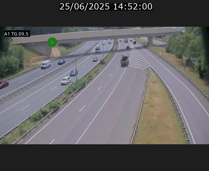 <h2>Traffic live webcam Luxembourg Jonction Grünewald - A1 direction Luxembourg-ville - BK 9.5</h2>