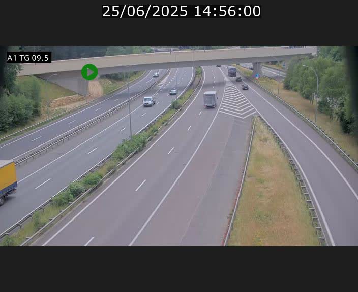 <h2>Traffic live webcam Luxembourg Jonction Grünewald - A1 direction Luxembourg-ville - BK 9.5</h2>