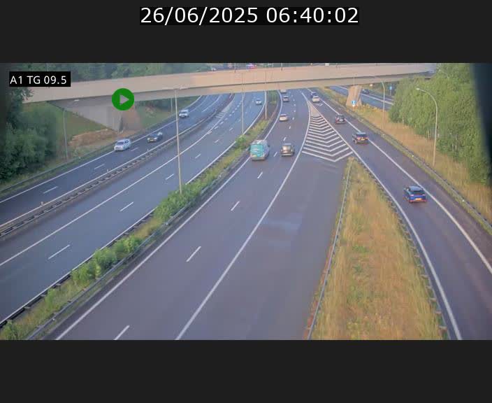 <h2>Traffic live webcam Luxembourg Jonction Grünewald - A1 direction Luxembourg-ville - BK 9.5</h2>