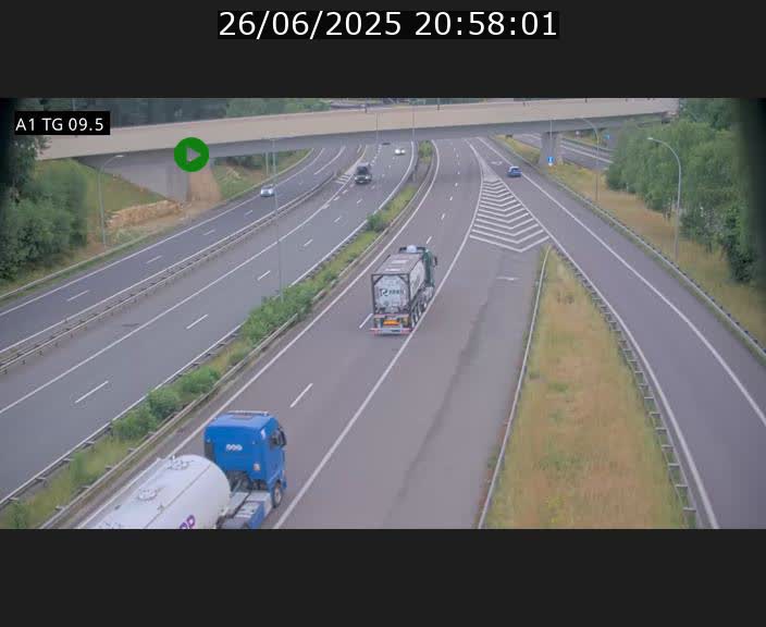 <h2>Traffic live webcam Luxembourg Jonction Grünewald - A1 direction Luxembourg-ville - BK 9.5</h2>