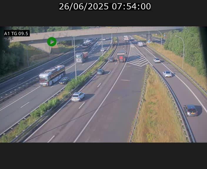 <h2>Traffic live webcam Luxembourg Jonction Grünewald - A1 direction Luxembourg-ville - BK 9.5</h2>