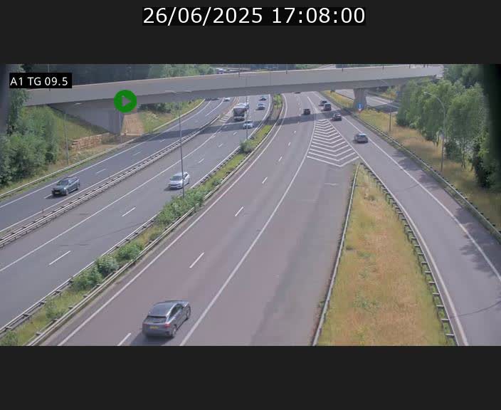 <h2>Traffic live webcam Luxembourg Jonction Grünewald - A1 direction Luxembourg-ville - BK 9.5</h2>