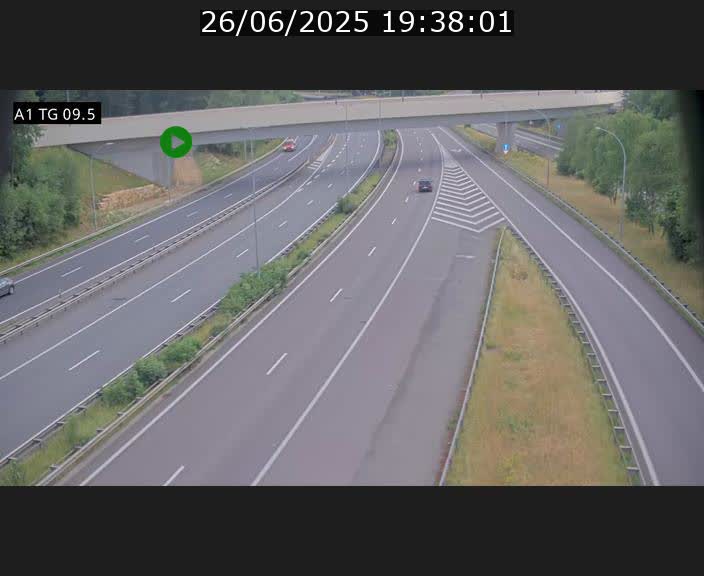 <h2>Traffic live webcam Luxembourg Jonction Grünewald - A1 direction Luxembourg-ville - BK 9.5</h2>