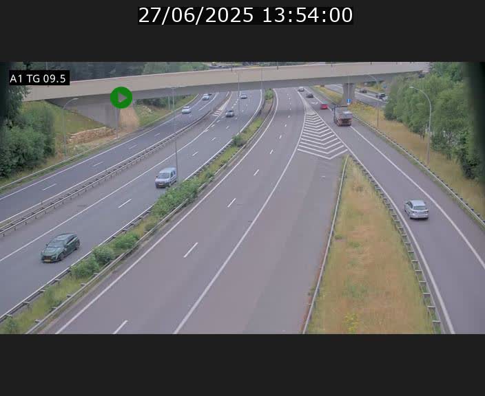<h2>Traffic live webcam Luxembourg Jonction Grünewald - A1 direction Luxembourg-ville - BK 9.5</h2>