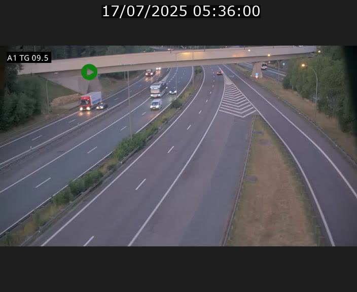 <h2>Traffic live webcam Luxembourg Jonction Grünewald - A1 direction Luxembourg-ville - BK 9.5</h2>