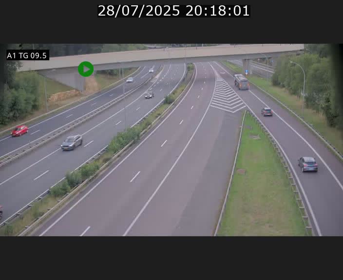 <h2>Traffic live webcam Luxembourg Jonction Grünewald - A1 direction Luxembourg-ville - BK 9.5</h2>