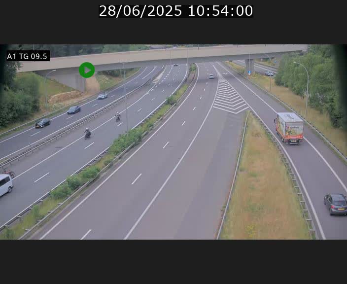 <h2>Traffic live webcam Luxembourg Jonction Grünewald - A1 direction Luxembourg-ville - BK 9.5</h2>