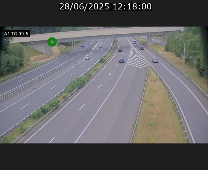 <h2>Traffic live webcam Luxembourg Jonction Grünewald - A1 direction Luxembourg-ville - BK 9.5</h2>