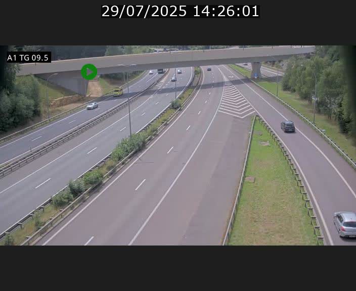 <h2>Traffic live webcam Luxembourg Jonction Grünewald - A1 direction Luxembourg-ville - BK 9.5</h2>