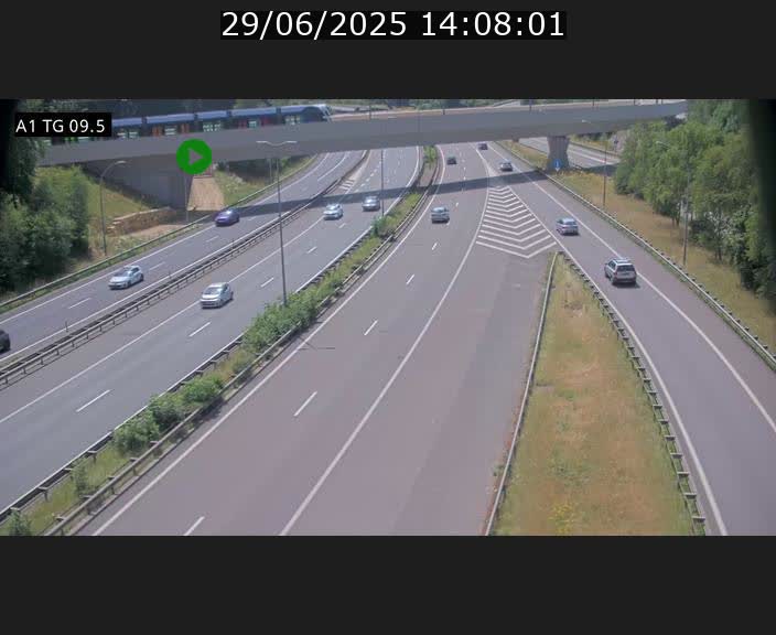 <h2>Traffic live webcam Luxembourg Jonction Grünewald - A1 direction Luxembourg-ville - BK 9.5</h2>
