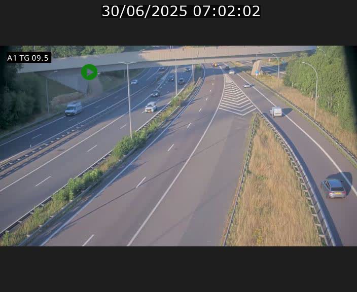 <h2>Traffic live webcam Luxembourg Jonction Grünewald - A1 direction Luxembourg-ville - BK 9.5</h2>