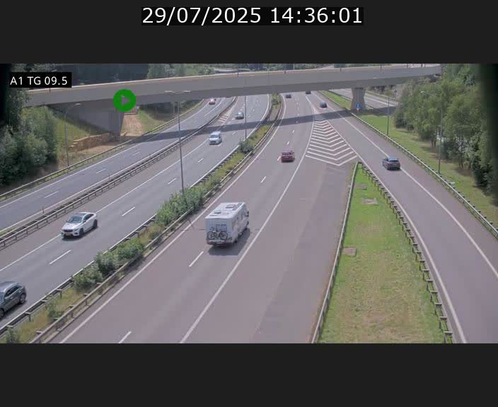 <h2>Traffic live webcam Luxembourg Jonction Grünewald - A1 direction Luxembourg-ville - BK 9.5</h2>