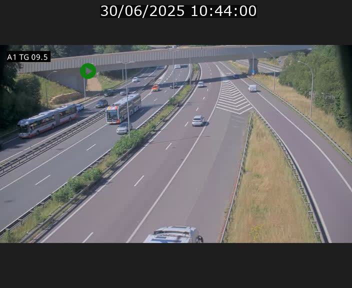 <h2>Traffic live webcam Luxembourg Jonction Grünewald - A1 direction Luxembourg-ville - BK 9.5</h2>