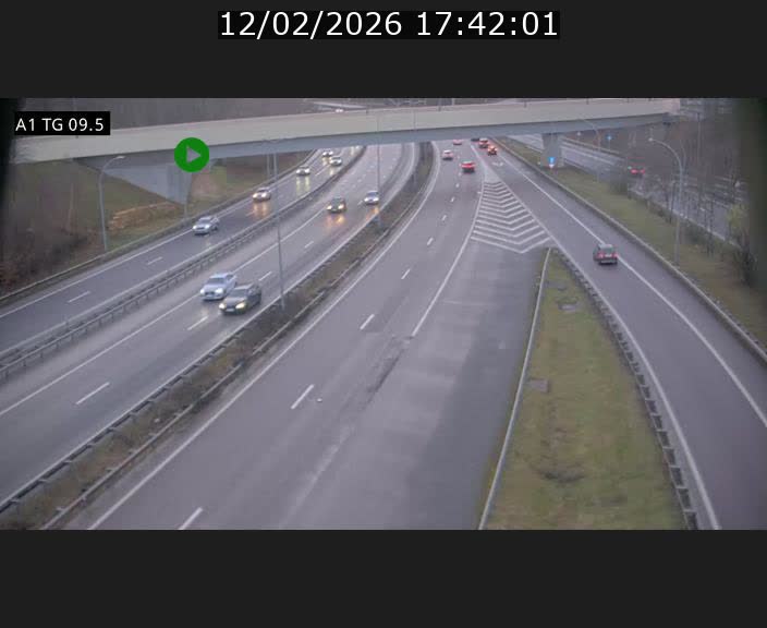 <h2>Traffic live webcam Luxembourg Jonction Grünewald - A1 direction Luxembourg-ville - BK 9.5</h2>