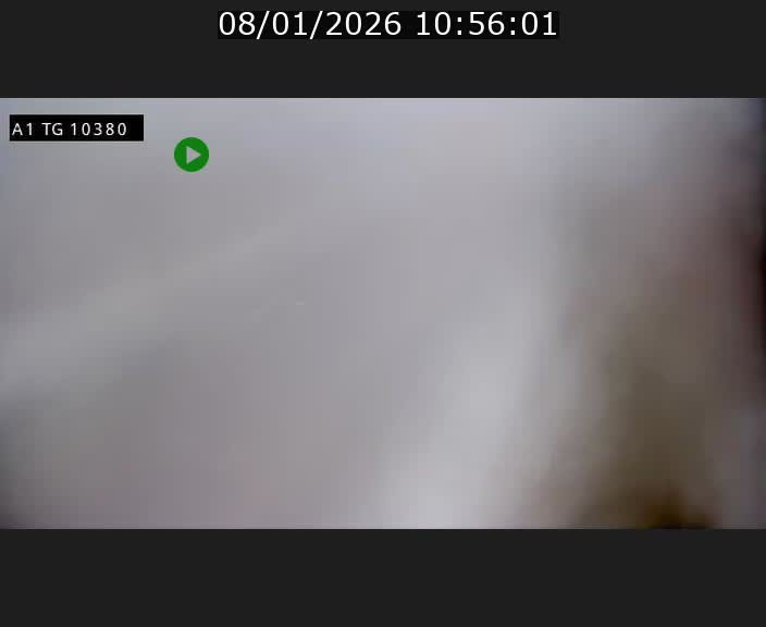 Traffic live webcam Luxembourg Senningerberg - A1 direction Luxembourg Kirchberg - BK 10.3