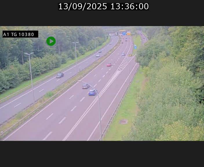 <h2>Traffic live webcam Luxembourg Senningerberg - A1 direction Luxembourg Kirchberg - BK 10.3</h2>