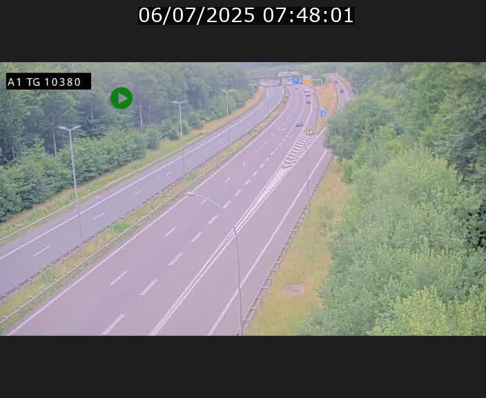 Traffic live webcam Luxembourg Senningerberg - A1 direction Luxembourg Kirchberg - BK 10.3