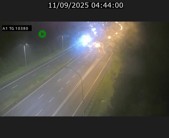 <h2>Traffic live webcam Luxembourg Senningerberg - A1 direction Luxembourg Kirchberg - BK 10.3</h2>