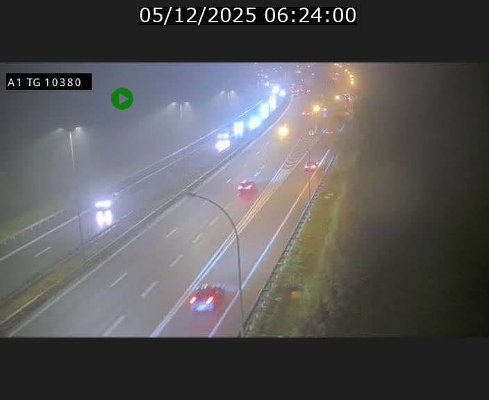 <h2>Traffic live webcam Luxembourg Senningerberg - A1 direction Luxembourg Kirchberg - BK 10.3</h2>